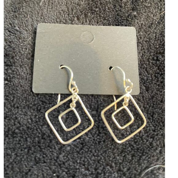 5 Pairs of Vintage Handmade Pierced Earrings - Picture 3 of 7